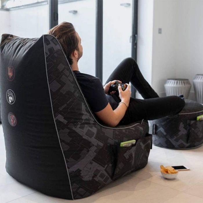 https://beanbags.ie/media/catalog/product/cache/8795594569ced69fd6de0b4c3fbfb18b/c/a/call-of-duty-beanbag-combo-bag-and-footstool-3.jpg