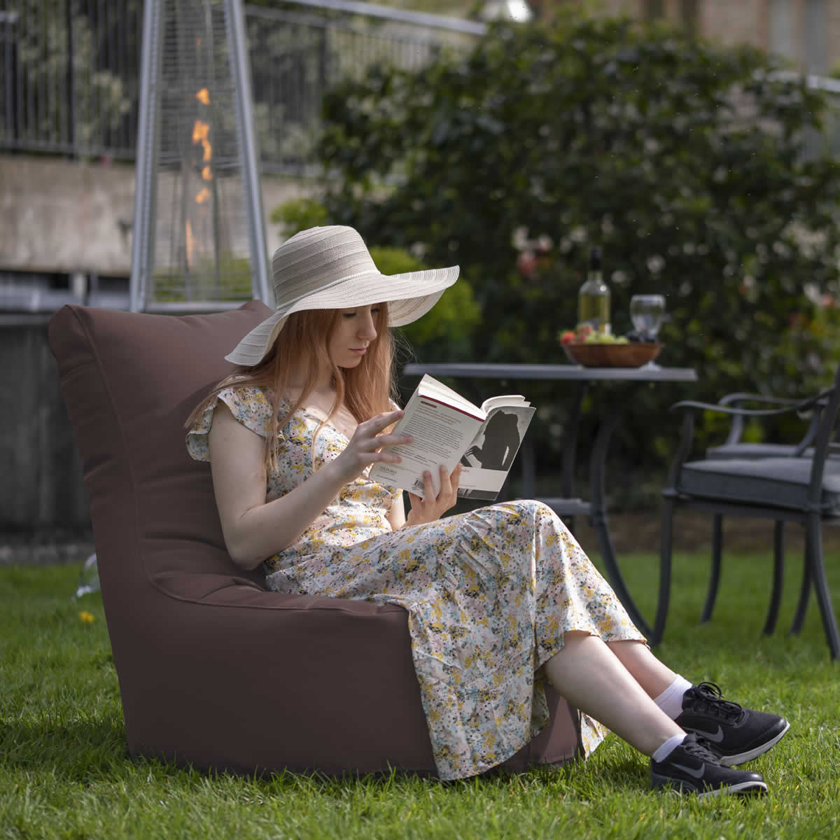 Outdoor Fengjing Chair – Brown Polyester