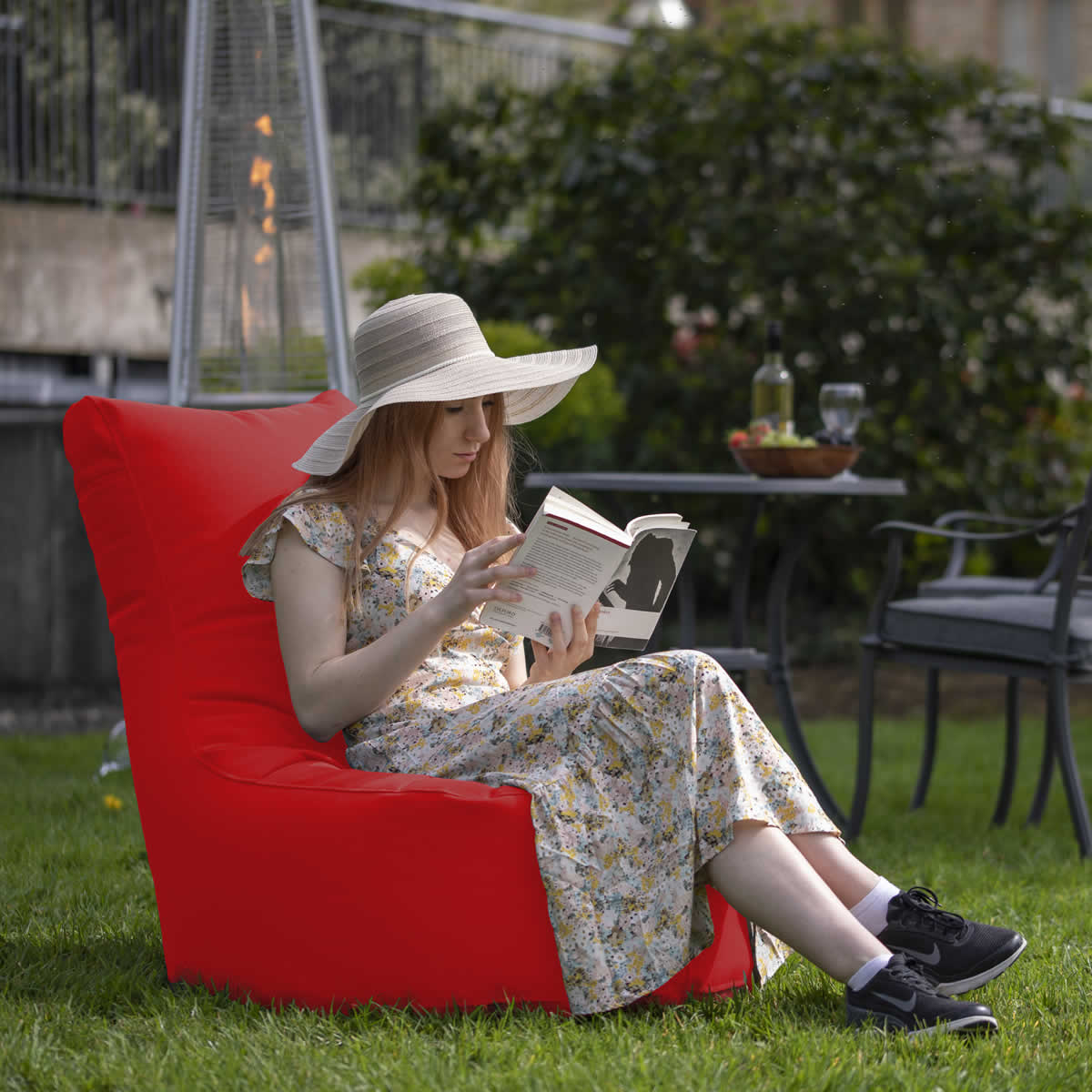 Outdoor Fengjing Chair – Red Polyester