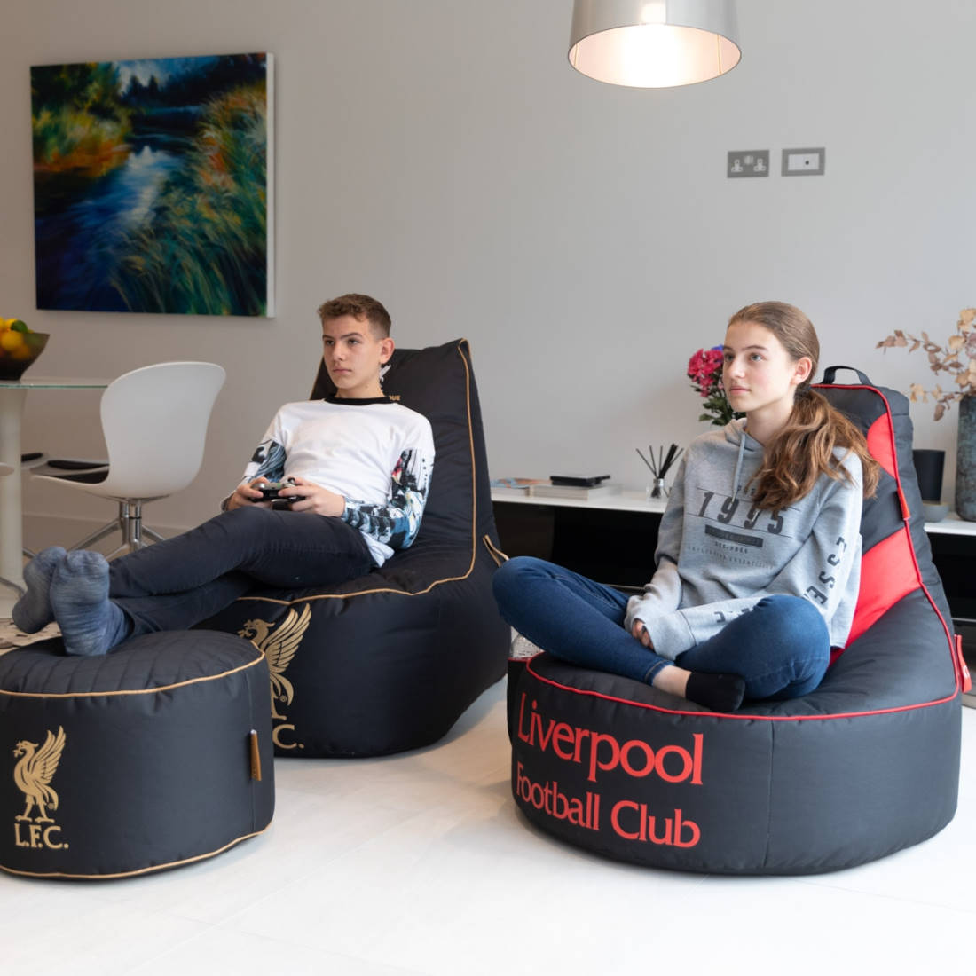 Ultimate Liverpool F.C Beanbag Supporters Bundle